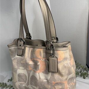 COACH SOHO SIGNATURE OPTIC LINEN TOTE BAG